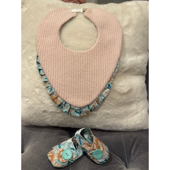 Upcycled Shuggie Fierce Brand Baby Bib & Booties Set Size 3-6 mo | SAME DAY SHIP - Picture 1 of 6